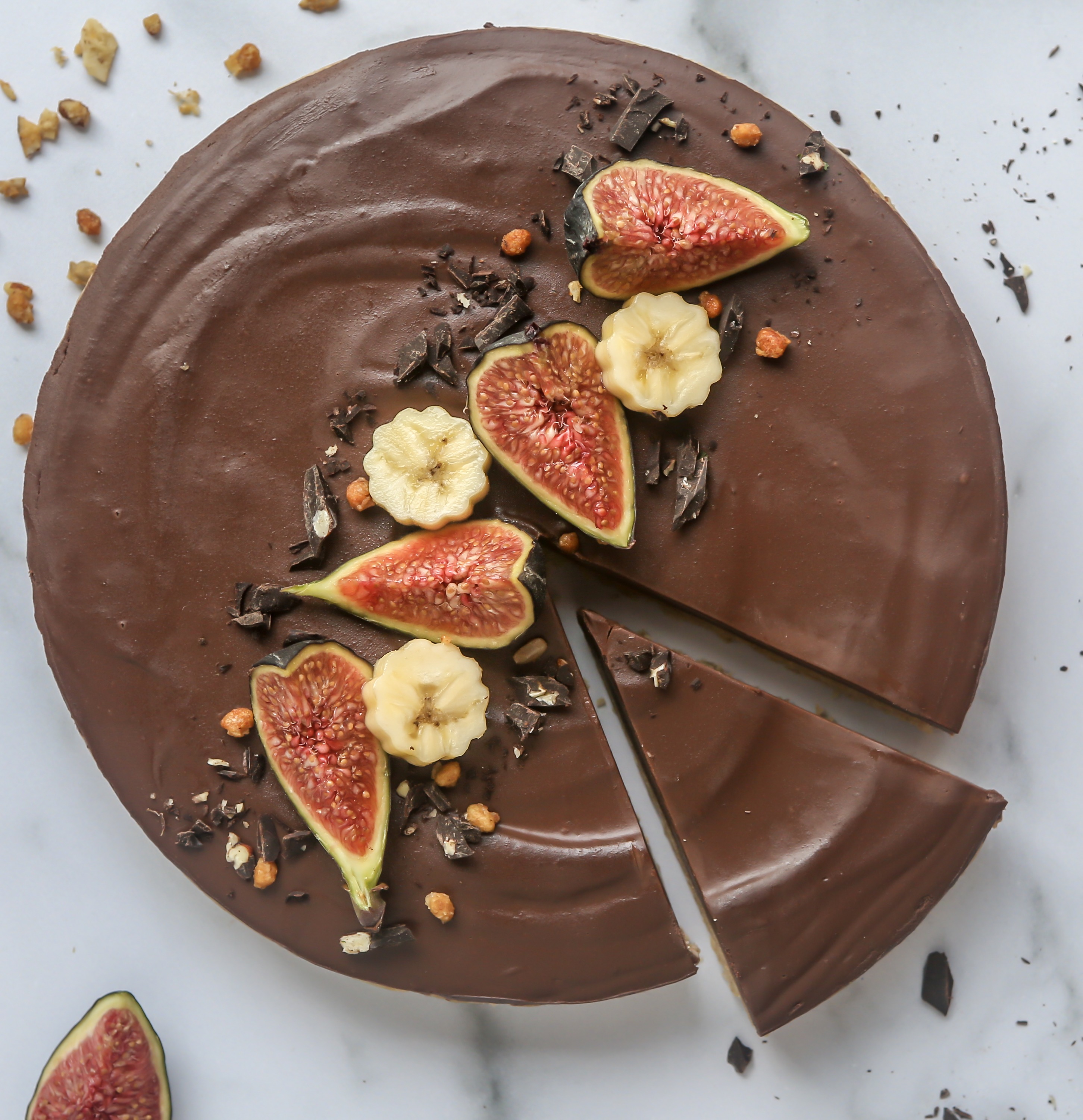 Creamy Chocolate Banana Tart with Cashew Oat Crust