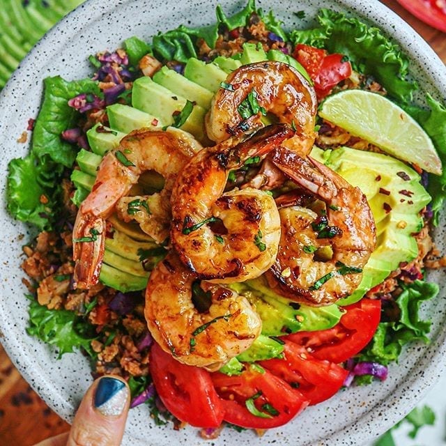 The Best Mexican Cumin-Lime Cauliflower Rice and Habanero Shrimp Bowl