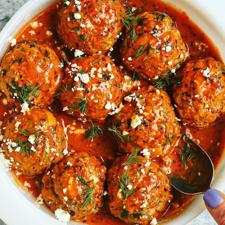Ricotta Spinach Meatballs and Roasted Red Pepper Tahini Sauce