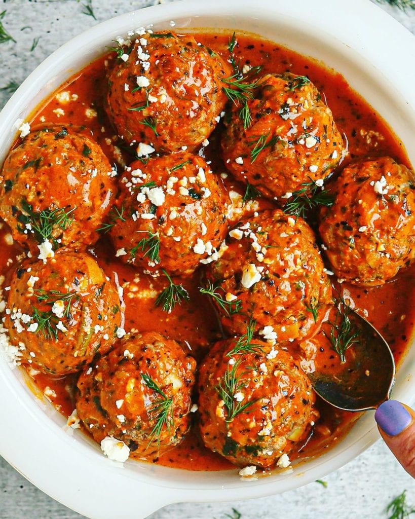 Ricotta Spinach Meatballs and Roasted Red Pepper Tahini Sauce